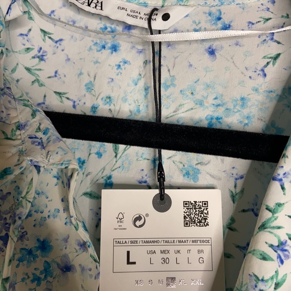 Zara bloggers fave floral flounce hem mini dress - Picture 12 of 13